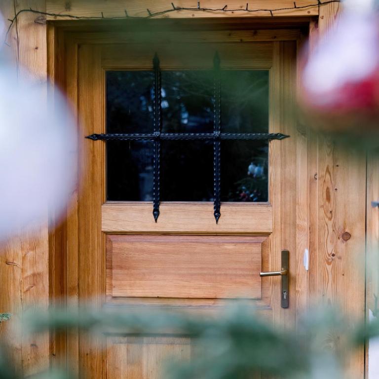 CHALET EVEREST Les CHALETS D'HINOUKA SERRE CHEVALIER-CHANTEMERLE 200 m des pistes - Chalet 3 Chambres - 26