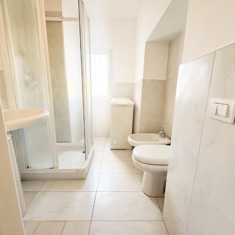 Brera Elegant 5th Floor Flat with Balcony - Appartamento con 1 Camera da Letto - 18