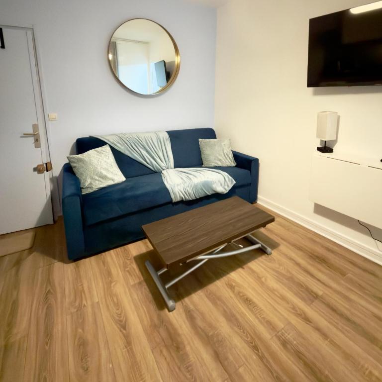 Easy Access to Central Paris - 5 min Metro Line 7, La Vilette Park nearby - Deluxe Apartment mit 1 Schlafzimmer - 13