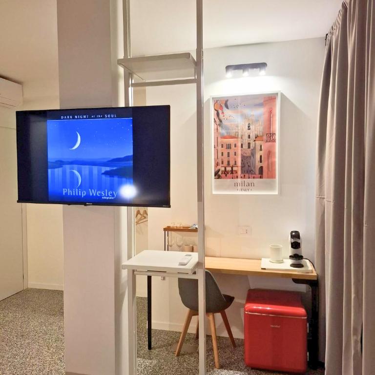 Eva Urban Rooms Centro Lecco - Camera Superior Doppia con Letti Singoli - 3