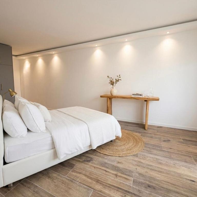 Luxury Apartment Cannes Croisette - Palais des Festivals - next to the Beach & Sea - Appartement - Vue sur Jardin - 2