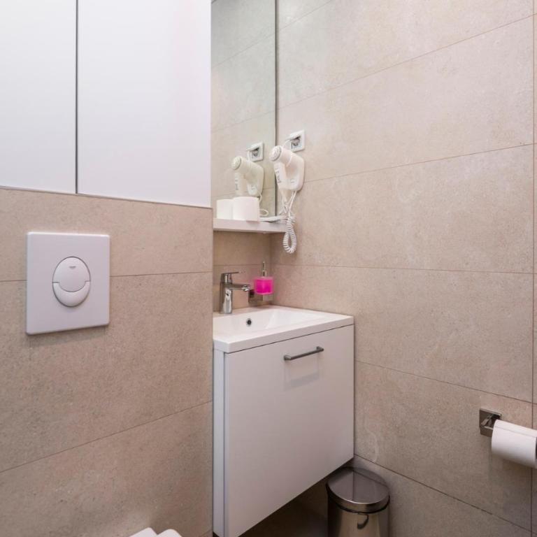 Bella Jahorina 616-aparthotel Zlatni Javor - One-Bedroom Apartment - 4