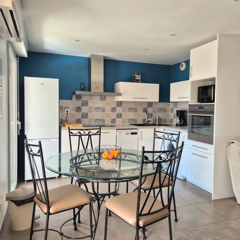 Appartement 2 pièces avec terrasse et garage proche plage et port - Appartamento con 1 Camera da Letto - 7