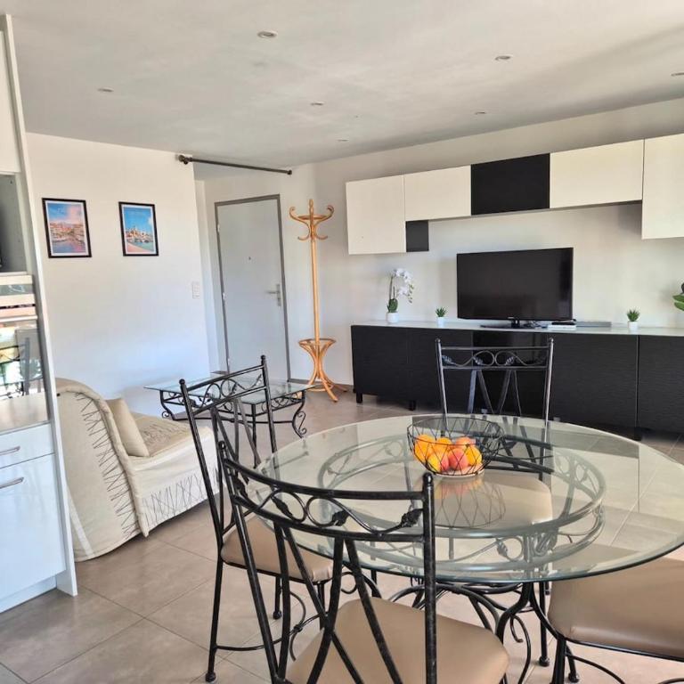 Appartement 2 pièces avec terrasse et garage proche plage et port - Appartamento con 1 Camera da Letto - 3