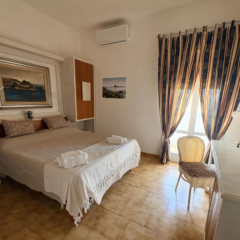 B&B RosyAnna - Confort Rooms by the sea - Double Room with Balcony - 8