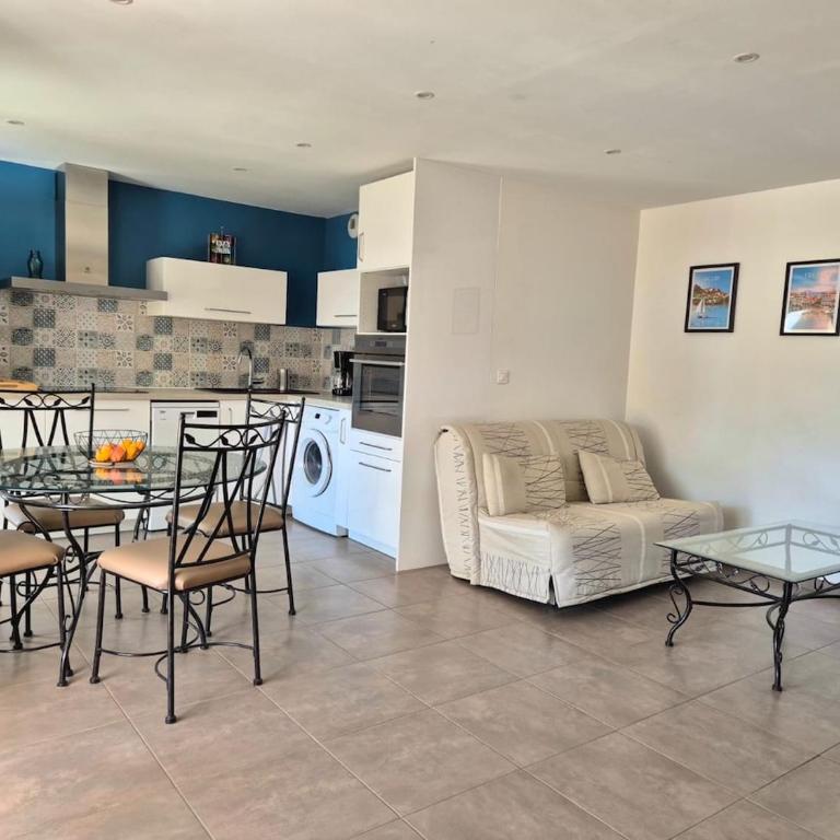 Appartement 2 pièces avec terrasse et garage proche plage et port - Appartamento con 1 Camera da Letto - 4