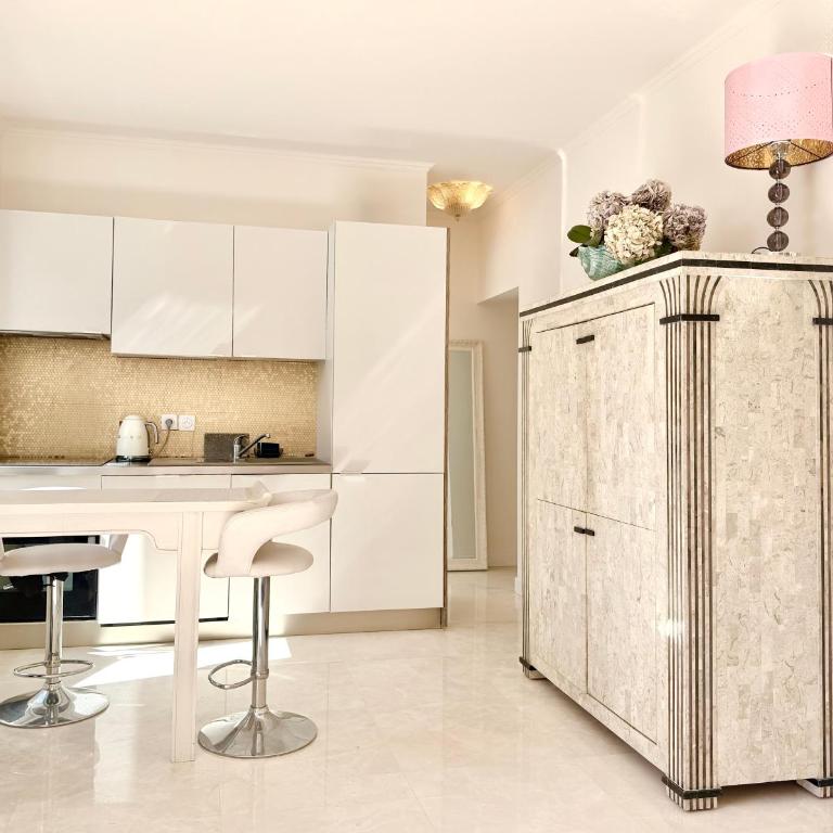 Monaco 2bdr luxury apartment, private garden&pool - Appartement 2 Chambres - Vue sur Mer - 15