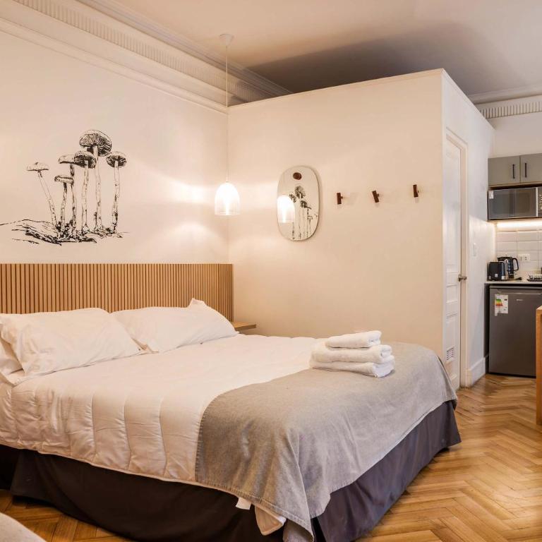 Bellavista Buzz Stylish 1BR Haven Just Steps from the Metro - Studio - 1