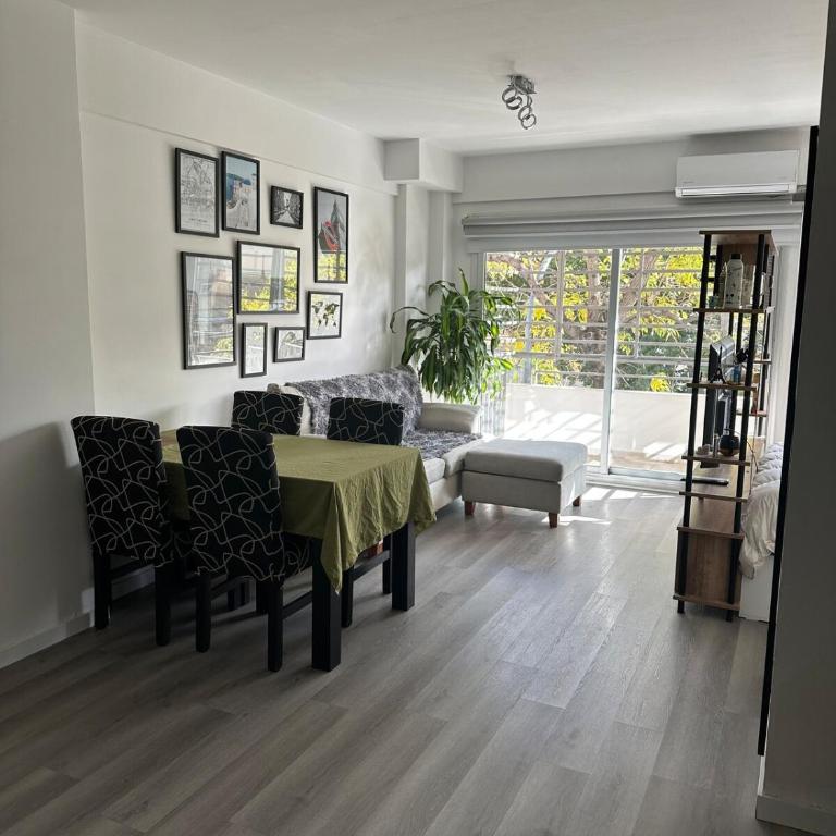 Excelente departamento en Buenos Aires con balcon - Apartamento de 1 dormitorio - 1