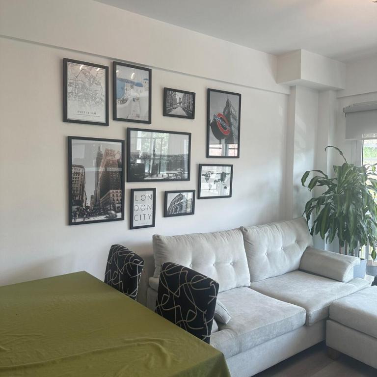 Excelente departamento en Buenos Aires con balcon - Apartamento de 1 dormitorio - 7