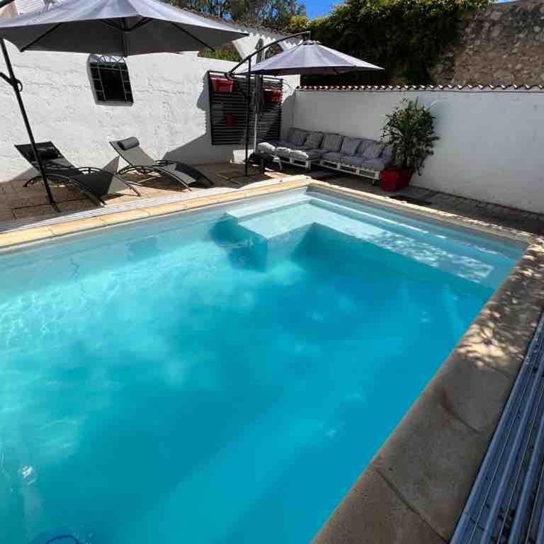 Villa avec piscine proche des grands buffets - Villa - 37