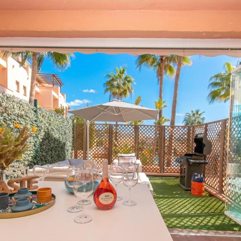 Family Duplex Riviera With Pool - Happy Rentals - Apartamento con terraza - 10