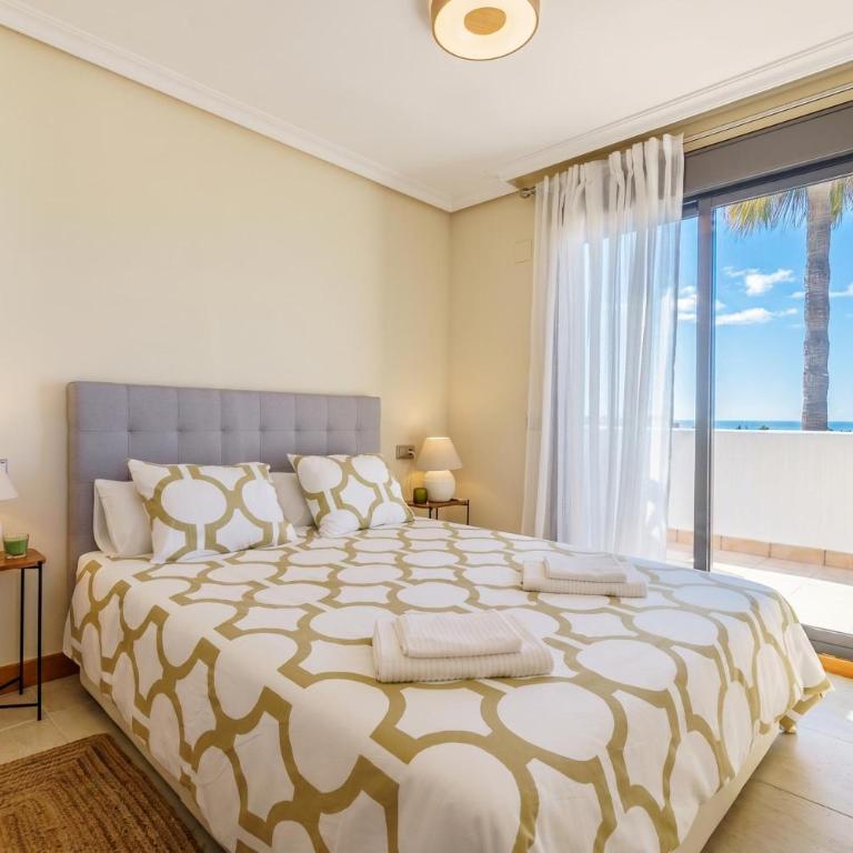 Sunset Seaview Corner With Pool - Happy Rentals - Apartamento Deluxe - 8