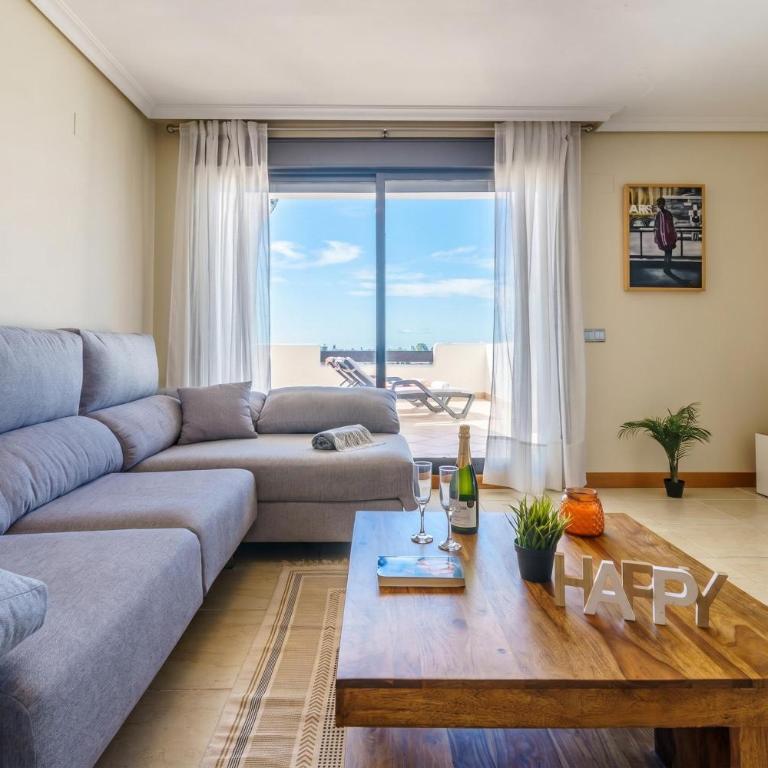 Sunset Seaview Corner With Pool - Happy Rentals - Apartamento Deluxe - 14