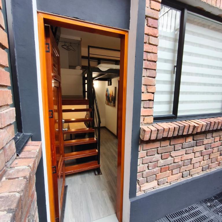 Elegantes apartaestudios cerca al estadio y movistar arena - Apartamento de 1 dormitorio - 3