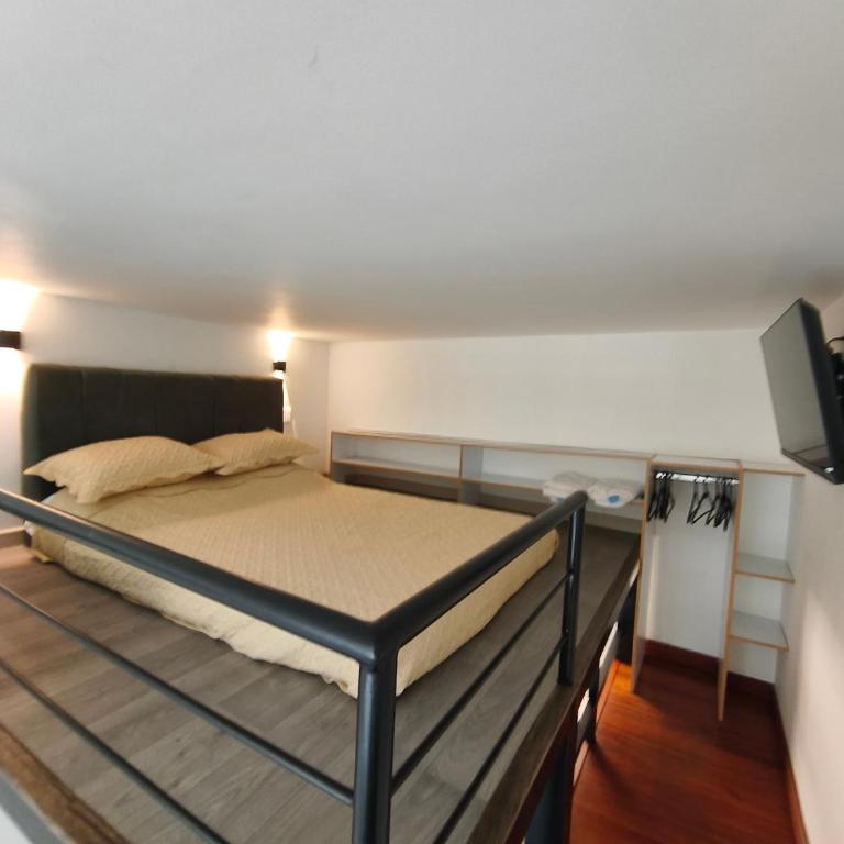 Elegantes apartaestudios cerca al estadio y movistar arena - Apartamento de 1 dormitorio - 2