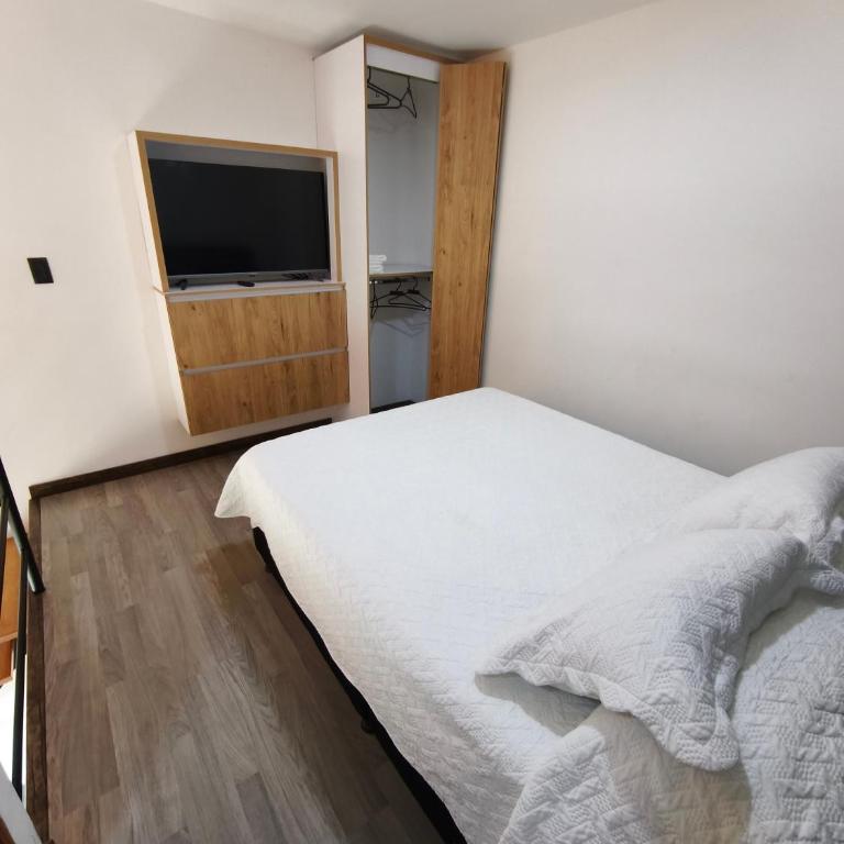 Elegantes apartaestudios cerca al estadio y movistar arena - Apartamento de 1 dormitorio - 3