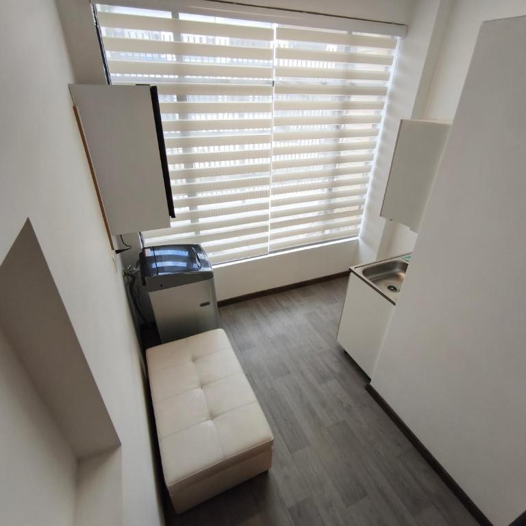 Elegantes apartaestudios cerca al estadio y movistar arena - Apartamento de 1 dormitorio - 6
