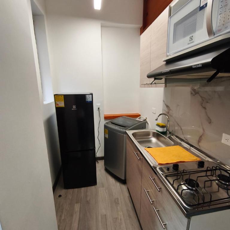 Elegantes apartaestudios cerca al estadio y movistar arena - Apartamento de 1 dormitorio - 9