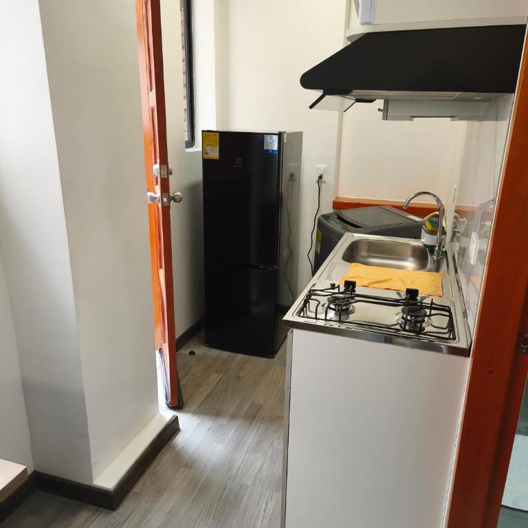 Elegantes apartaestudios cerca al estadio y movistar arena - Apartamento de 1 dormitorio - 10