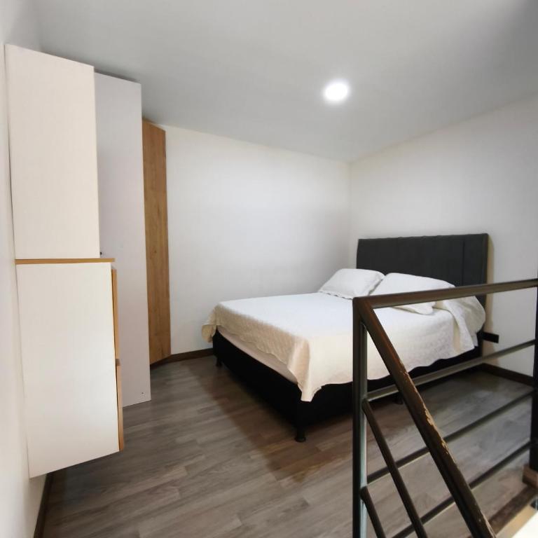 Elegantes apartaestudios cerca al estadio y movistar arena - Apartamento de 1 dormitorio - 12