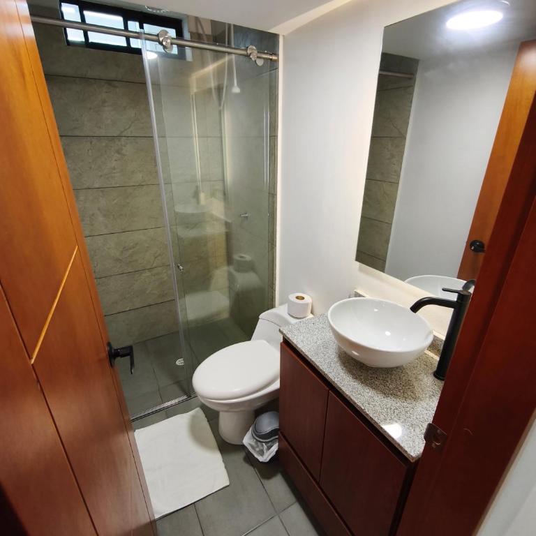 Elegantes apartaestudios cerca al estadio y movistar arena - Apartamento de 1 dormitorio - 12