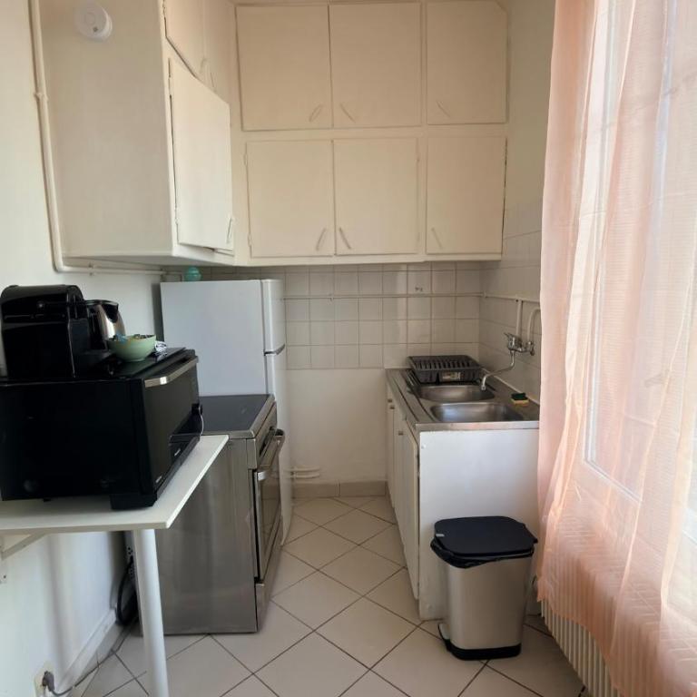 Cozy Studio Near Paris with Terrace, 10 min to Metro - Standard Studio - 6