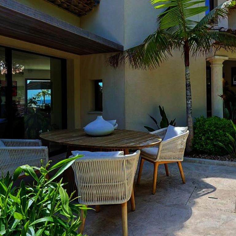 Private Luxury Villa Minutes from the Beach - Villa - 3