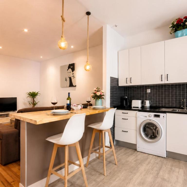 Exclusive Apartment between Old Town & Guggenheim!! Private Parking - Apartment - 8