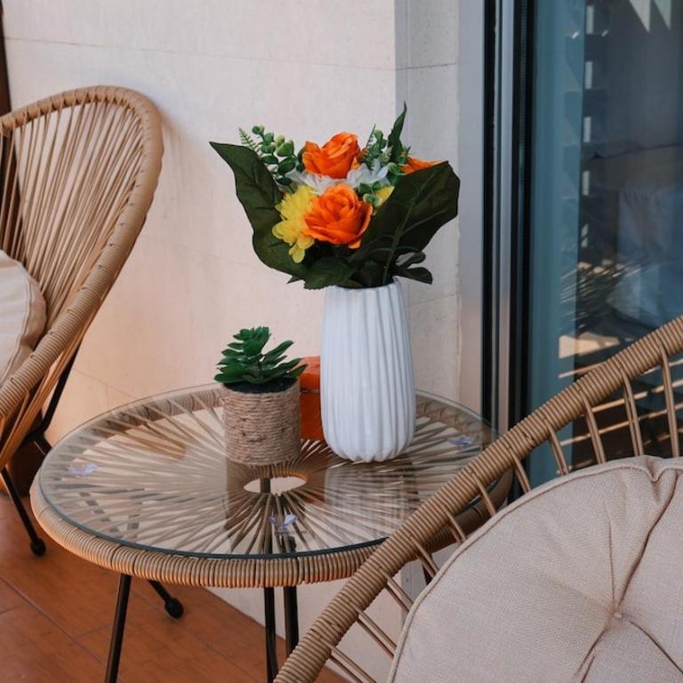 Lighthouse Residence Tivat - Obala Đuraševića - Apartman sa 2 Spavaće Sobe, Balkonom i Pogledom na More - 6