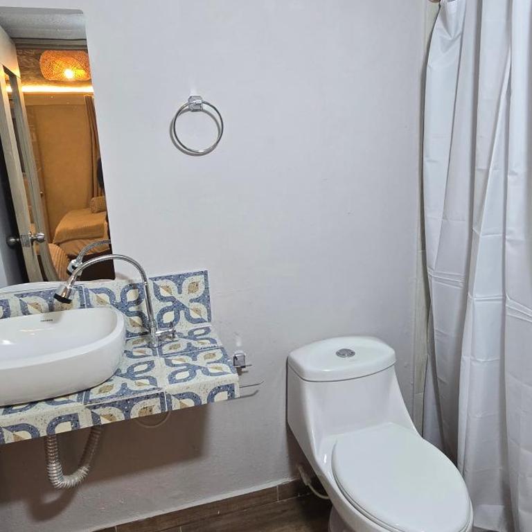 Agena Cabrero - Habitación Cuádruple Superior - 3