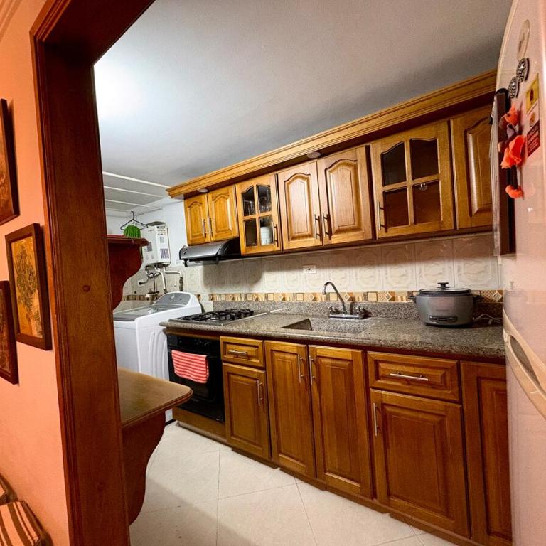 Peaceful nature retreat in green Envigado-2BR - Apartamento de 3 dormitorios - 21