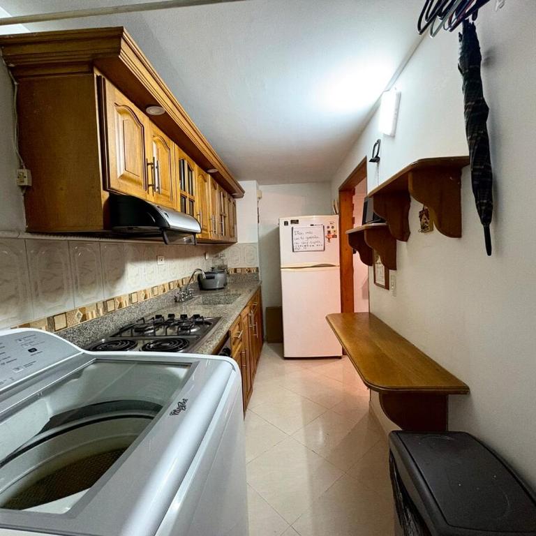 Peaceful nature retreat in green Envigado-2BR - Apartamento de 3 dormitorios - 29