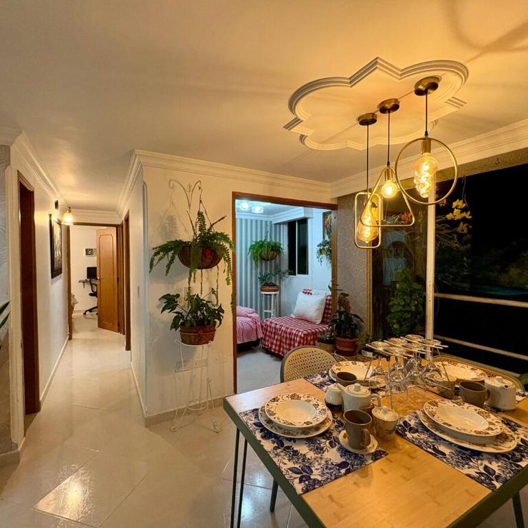 Peaceful nature retreat in green Envigado-2BR - Apartamento de 3 dormitorios - 32