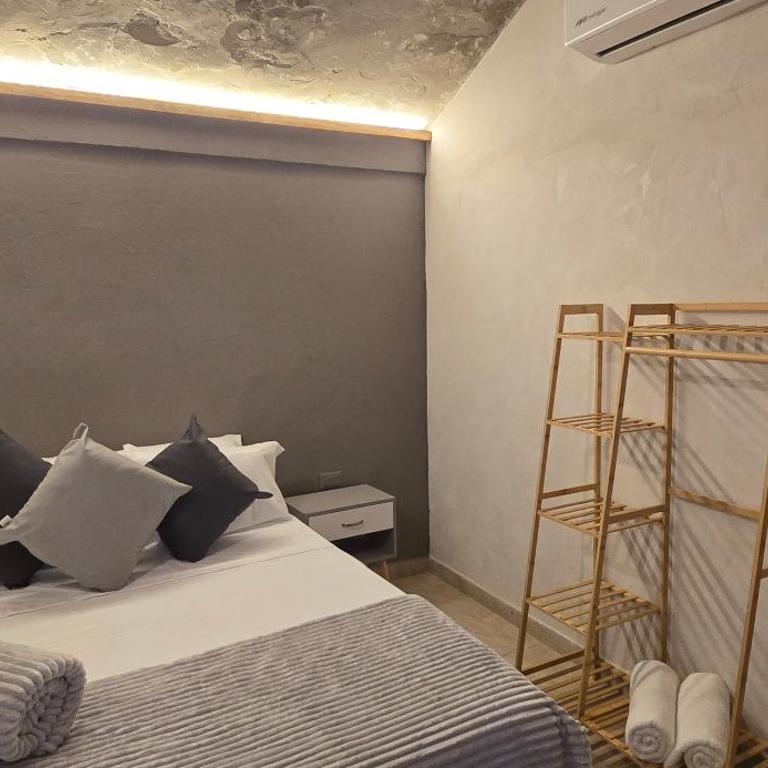 Agena Cabrero - Habitación Doble - 6