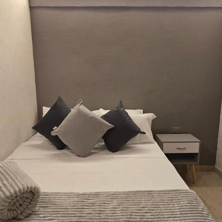 Agena Cabrero - Habitación Doble - 3