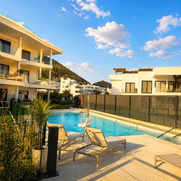 Luxury Apartment with Pool, Sea View & Terrace in Lomas del Higuerón - Apartamento de 3 dormitorios - 14