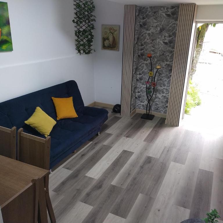 Hermoso Apartamento Recién Remodelado Con La Mejor Ubicación - Apartamento de 1 dormitorio - 7