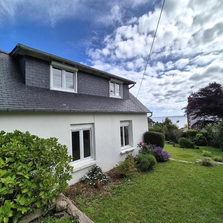 Holiday Home in Perros-Guirec Pink Granite Coast - Ferienhaus mit 3 Schlafzimmern - 3