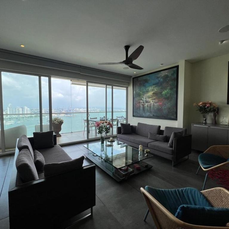 Elegante apartamento en bocagrande - Two-Bedroom Apartment - 1