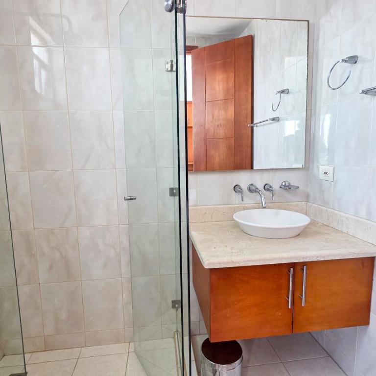 Modern 2BR with Ocean View Walk to Beach 16th Floor Bocagrande Cartagena - Two-Bedroom Apartment - 22