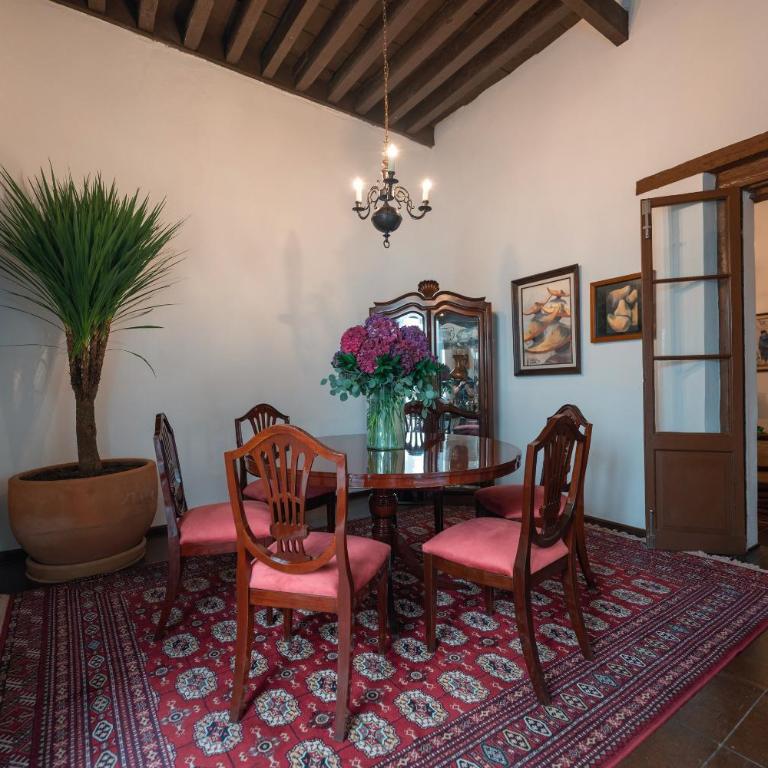 Antiguo Molino de San Jerónimo - Suite with Balcony - 8