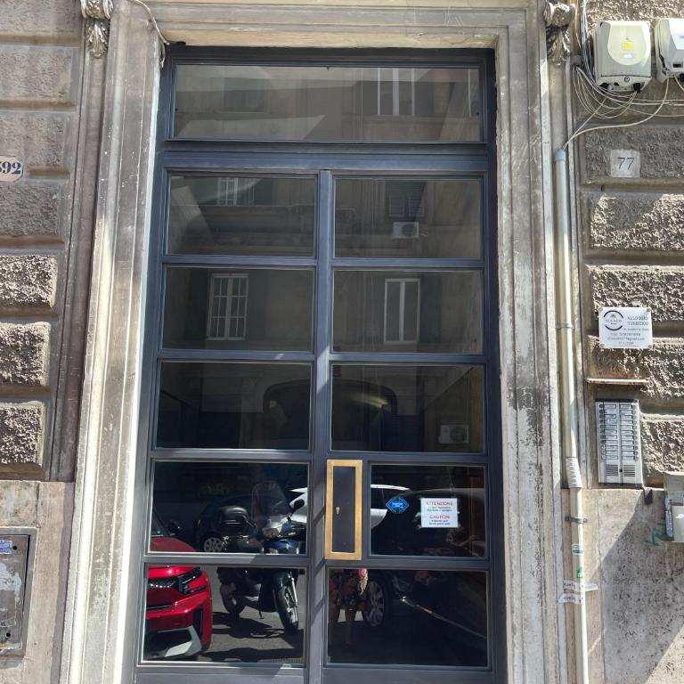 Central Umberto 77 - Appartamento con 2 Camere da Letto - 43