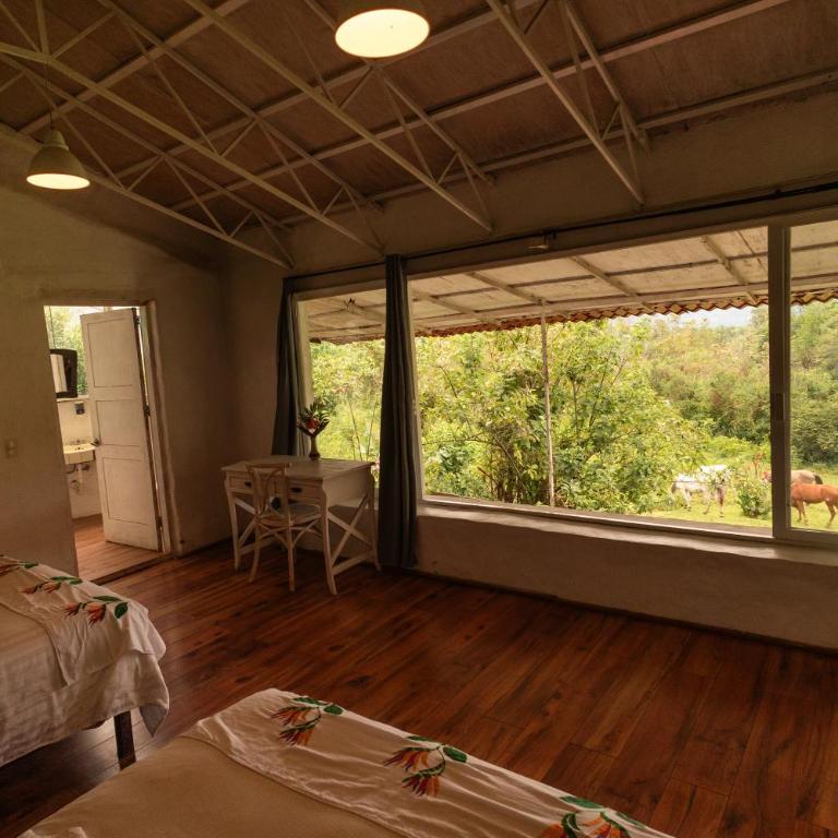 Rancho en Valle de Bravo - Habitación Doble con vistas al jardín - 4