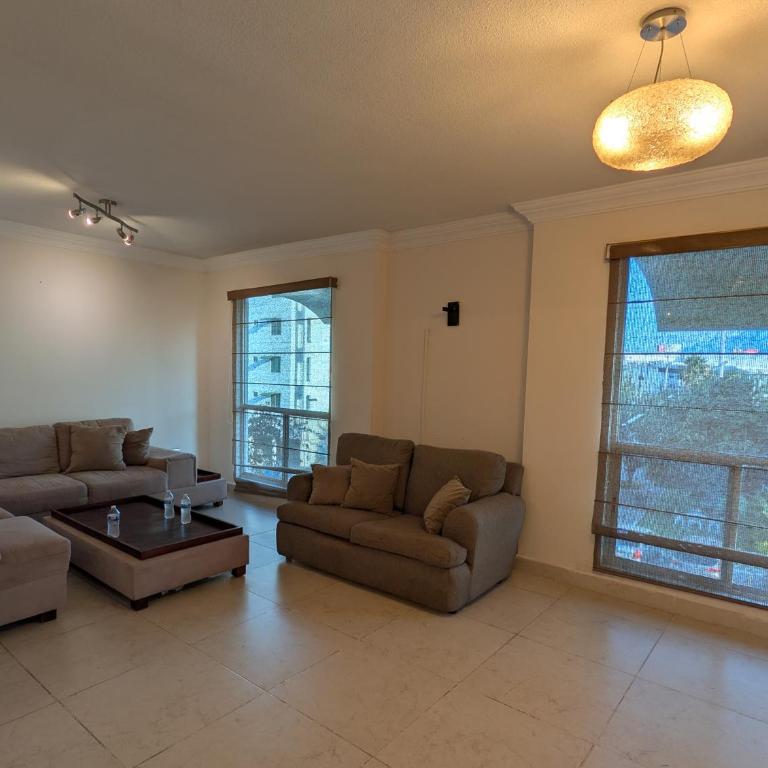 Contry Diamante 3 Habitaciones equipado - Three-Bedroom Apartment - 1