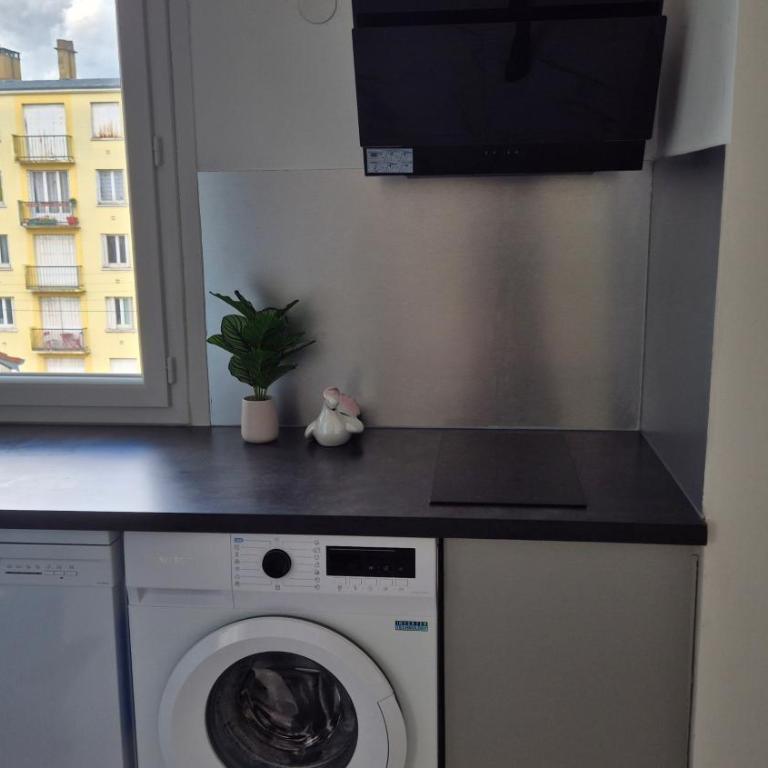 LE COCON Cozy studio, parking, stadium, and shops - Appartamento con 2 Camere da Letto - 12