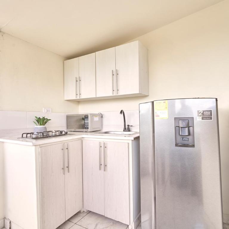El Poblado Apt with Balcony View - Apartamento de 1 dormitorio - 6
