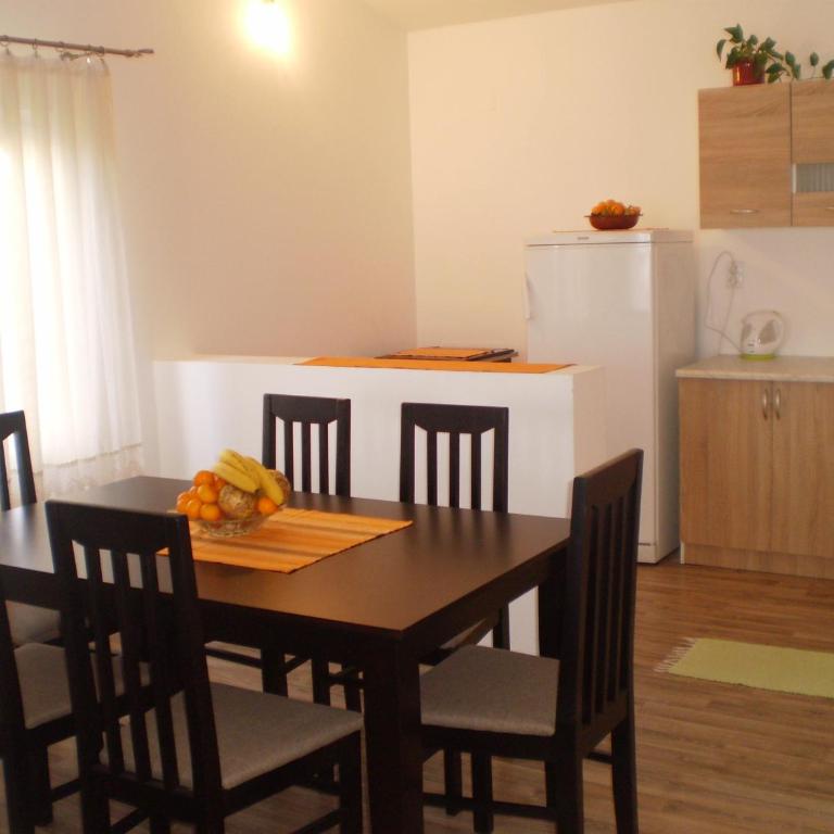Apartment Vuk i Novak - Apartment with Sea View - 52