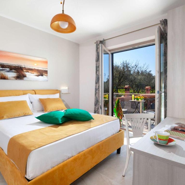 Villa Hemera - Mediterranean elegance with private jacuzzi and Capri views - Villa - 32