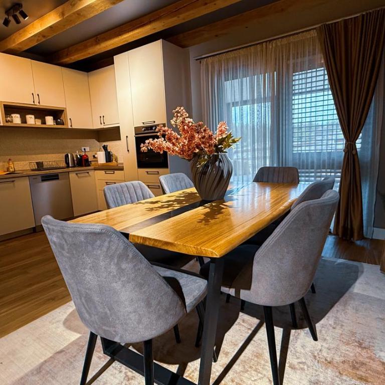 Monte Bella - Three-Bedroom Villa - 21